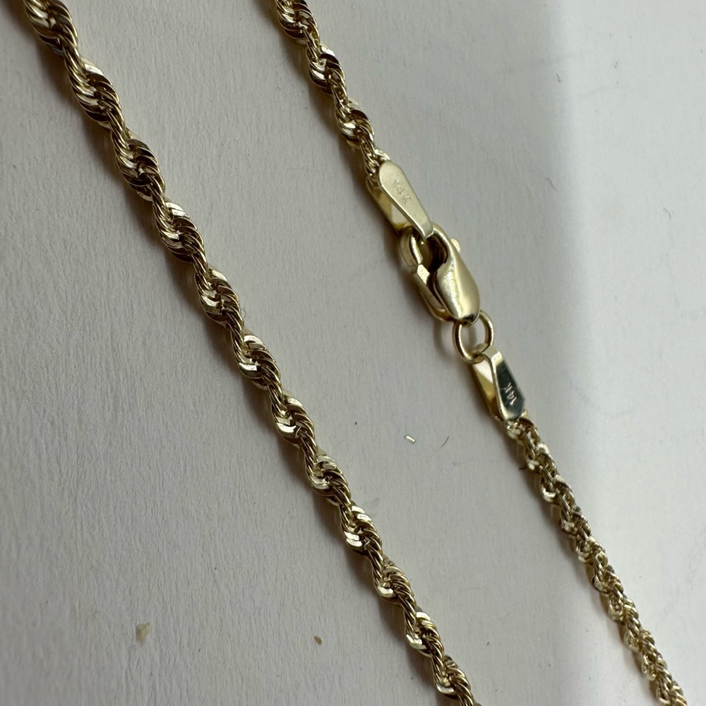 14Kt Gold Rope Chain - Picture 8 of 9